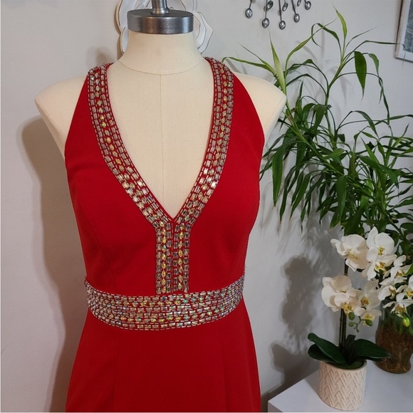 Formal Evening Dress, Prom/Homecoming, Wedding Guest Cut out long gown Red color - Picture 2 of 6